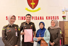 Keluarga Terdakwa Korupsi KUR Petani Tambak Udang Titipkan Rp68,6 Juta ke Kejari OKI