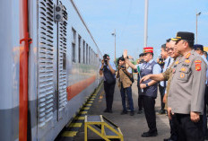 Lepas 1.040 Pemudik Gratis via Kereta Api, Pj Gubernur Sumsel: Tahun Depan Ada Lagi Asal… 