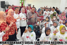 Penghormatan dan Perhatian Nyata kepada Lansia, Sekda Sumsel Edward Candra Minta Perbanyak Program Kreatif 