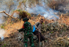 Akses Sulit Dijangkau, Polsek Merapi, Koramil 405-02/Merapi, Pemcam dan Warga Jibaku Padamkan Api