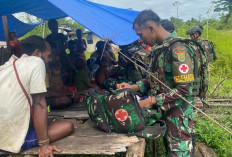 Beginilah Bentuk Kepedulian Satgas Yonif 141 Aneka Yudha Jaya Prakosa Warga Yang Berduka