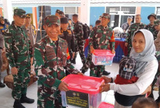 Dansatgas TMMD Ke-122 Kodim Lahat Salurkan Bantuan Stunting Tahap 2, Ini Pesannya