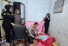 Wujudkan Kepedulian Lewat Program Sejati, Kapolrestabes Palembang Beri Bantuan Kursi Roda Gratis
