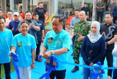 Main Padel Sambil Ngopi Khas Palembang! Wagub Cik Ujang Resmikan Spot Nongkrong dan Olahraga Hits di Gandus