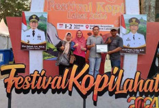 Sensasi Kopi Pinang Muda, Stand Kecamatan Mulak Ulu Lahat Raih Juara Harapan 1 Festival Kopi