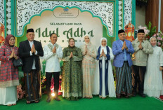 Momen Halal Bihalal, Warga Palembang Kunjungi Rumah Dinas Wali Kota