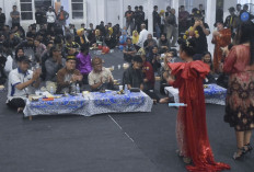 Gunakan Dana Swadaya, Ada Besanjo Seniman di Gedung Kesenian Palembang