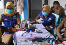 LUAR BIASA! Tim Nakes PKM Mulak Sebingkai Lahat Tetap Layani Cek Kesehatan Gratis (CKG) Pada Bulan Puasa