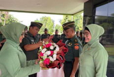 Kaajendam II/Swj Pimpin Acara Tradisi Korps Raport Masuk dan Pindah Satuan