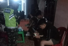 Ciptakan Kondusifitas, Babinsa Koramil 405-06 Muara Pinang Sambangi Keramaian di Kediaman Warga 