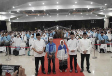 Suasana Haru Warnai Pelepasan JCH OKU Timur, Ini Data Lengkap Jemaahnya