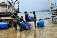 Peduli Nelayan, Prajurit Kodim 0421/LS Bantu Perbaiki Bagan Alat Tangkap Ikan