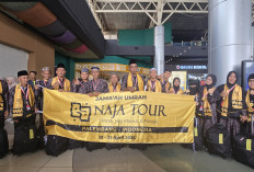 5 Penggali Kubur dan Pemandi Jenazah di Ogan Ilir Resmi Diberangkatkan Umroh Gratis oleh Kapolda Sumsel