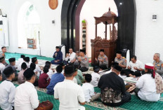 Momen Hari Bhayangkara, Wakapolri Serahkan Santunan Anak Yatim, Berikut Jumlahnya