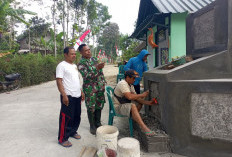 Monumen Gotong Royong! Babinsa Kawal Pembangunan Tugu Prasasti di Dusun Gompyong Semarang