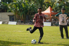 Buka Turnamen Bandar Jaya Cup, Wabup OKU Timur Ingatkan Pemain Junjung Sportivitas