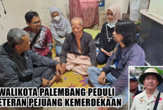 Masih Peringatan Perang 5 Hari 5 Malam, Walikota Palembang Ratu Dewa Beri Bantuan Veteran Pejuang Kemerdekaan