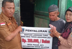 ALHAMDULILLAH! Pemdes Pagarjati Lahat Bagikan Dana BLT untik 31 KPM, Segini Besarannya