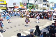 Bawakan 4 Jenis Lagu, Drumband SMPN 2 Lahat Pukau Panggung Kehormatan dan Warga, Ini Penampakannya 