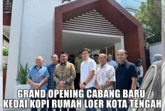 2 Kali Hadiri Grand Opening Cabang Baru Kedai Kopi Rumah Loer, ini Respon Mengejutkan Herman Deru 