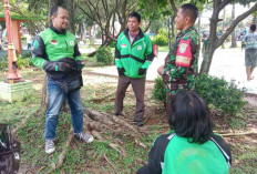 Babinsa Kelurahan Lorok Pakjo Ini Gelar Komsos Bersama Grup Gojek, Apa Yang Disampaikan