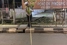 Tragis! Hindari Mobil Pribadi Hingga Serempet Fuso, Pengendara Motor Wanita di Palembang Meninggal