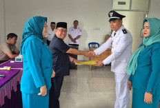 Lantik Nazaruddin Nahkodai Pandan Arang Sebagai Pj Kades, Hermansyah: Perangkat Desa dan Warga Bersinergi