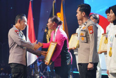 Kapolri Berikan Hadiah Sekolah dan Promosi Jabatan Bagi Atlet Polri Berprestasi