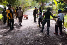 Ciptakan Kampung Bersih, Satgas Yonif 200/BN Ajak Masyarakat Gotong Royong