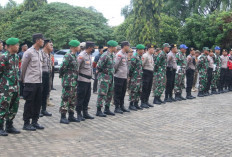 Personil TNI Polri Laksanakan Pengamanan Kepulangan Jemaah Haji di Lampung Timur
