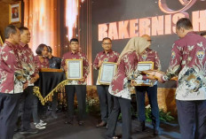 Wah! Kabid Humas Polda Sumsel Dapat Penghargaan Dalam Rakernis di Surabaya, Ini Buktinya