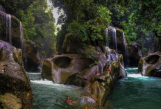 Grand Canyonnya Indonesia! Air Terjun Nyarai: Sepotong Surga di Tanah Minang, Cantiknya Sulit Dilupakan