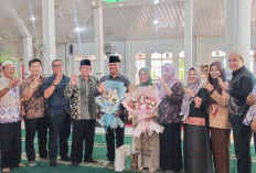 Bentuk Penghormatan atas Pengabdian, DR H Baslini Sukses Bawa SMAN 4 Lahat ke Level Berbeda