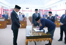 Hadiri Paripurna XXX DPRD Ogan Ilir, Bupati Panca Sampaikan Pendapat Akhir LKPJ Tahun Anggaran 2025
