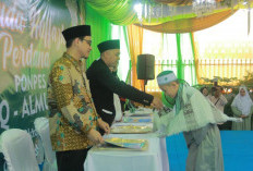 Wisuda Huffazh Perdana, LTTQ - ALMUBTADI Palembang Lepas 125 Santri