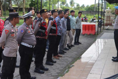 Pengecekan Kehadiran Piket Fungsi, Sie Propam Polres Ogan Ilir Tanamkan Disiplin dan Waskat Personel