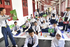 Luar Biasa! SMPN 19 Palembang Cetak 4 Juara Sekaligus dari Tantangan Soal Koleksi Museum SMB II!