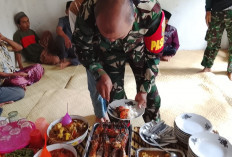 Beginilah Suasana Makan Bersama Pasiter Kodim Lahat dan Warga Desa Lubuk Tampang