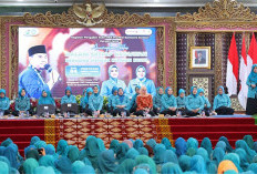 Kajian Islami Bareng Ustadz Hilman Fauzi, Ketua TP PKK Palembang Serukan Pentingnya Ikhlas dalam Kehidupan