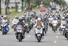 Tinjau 4 TPS di Kota Palembang, Pj Gubernur Sumsel Agus Fatoni Kendarai Sepeda Motor 