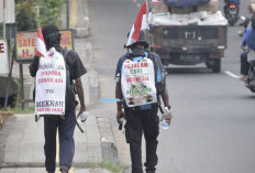 Kisah Budiyanto dan Rohman: Terpanggil Hati, Menapaki Ribuan KM Demi Bawa Bendera Merah Putih ke Mekkah