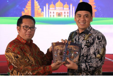 Ensiklopedia Seni Budaya Islam di Nusantara: Mengungkap 216 Hal Ihwal Kekayaan Warisan Islam