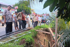 Dapat Laporan Warga, Sekda OKU Selatan Sidak Pelayanan PDAM yang Tersendat