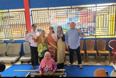 Rumah Kain Songket Banjarsari Lahat Dikunjungi Tamu Agung dari Negara Lionel Messi, Intip Yuk