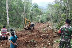 Lokasi Akses Jalan TMMD Ke-122 Kodim Lahat Jadi Hiburan Warga, Kok Bisa Begitu!