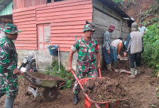 Rumah Warga Tertimpa Longsor, Begini Langkah Cepat Babinsa Kodim Kerinci 