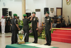 Tongkat Komando Diserahterimakan, Ini Sosok Danrem Gaya Baru