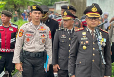 Ternyata Direktur Samapta Polda Sumsel Jadi Inspektur Upacara di TPU Kamboja