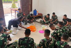 Cerita Hangat dari Wonosari, Satgas TMMD ke-127 dan Warga Wonosari Makan Bersama Penuh Keakraban