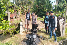 NGERI! Massa Bakar Motor Diduga Milik Pencuri di Lahat, Polisi Selidiki Pemilik Kendaraan